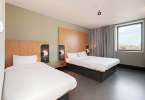 Literie de qualité supérieure, bureau, chambres insonorisées