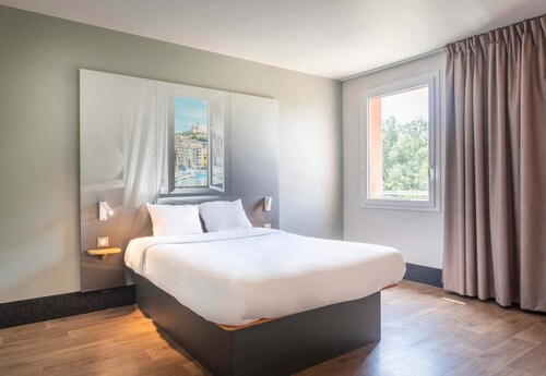 B&B HOTEL Marseille Aéroport Saint-Victoret