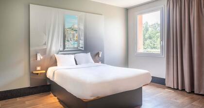 B&B HOTEL Marseille Aéroport Saint-Victoret