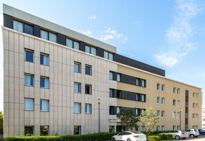 Exterior - B&B HOTEL Montpellier Centre Le Millénaire (Montpellier)