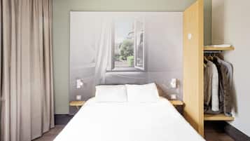 Tweepersoonskamer, niet-roken | Luxe beddengoed, een bureau, geluiddichte muren, gratis wifi