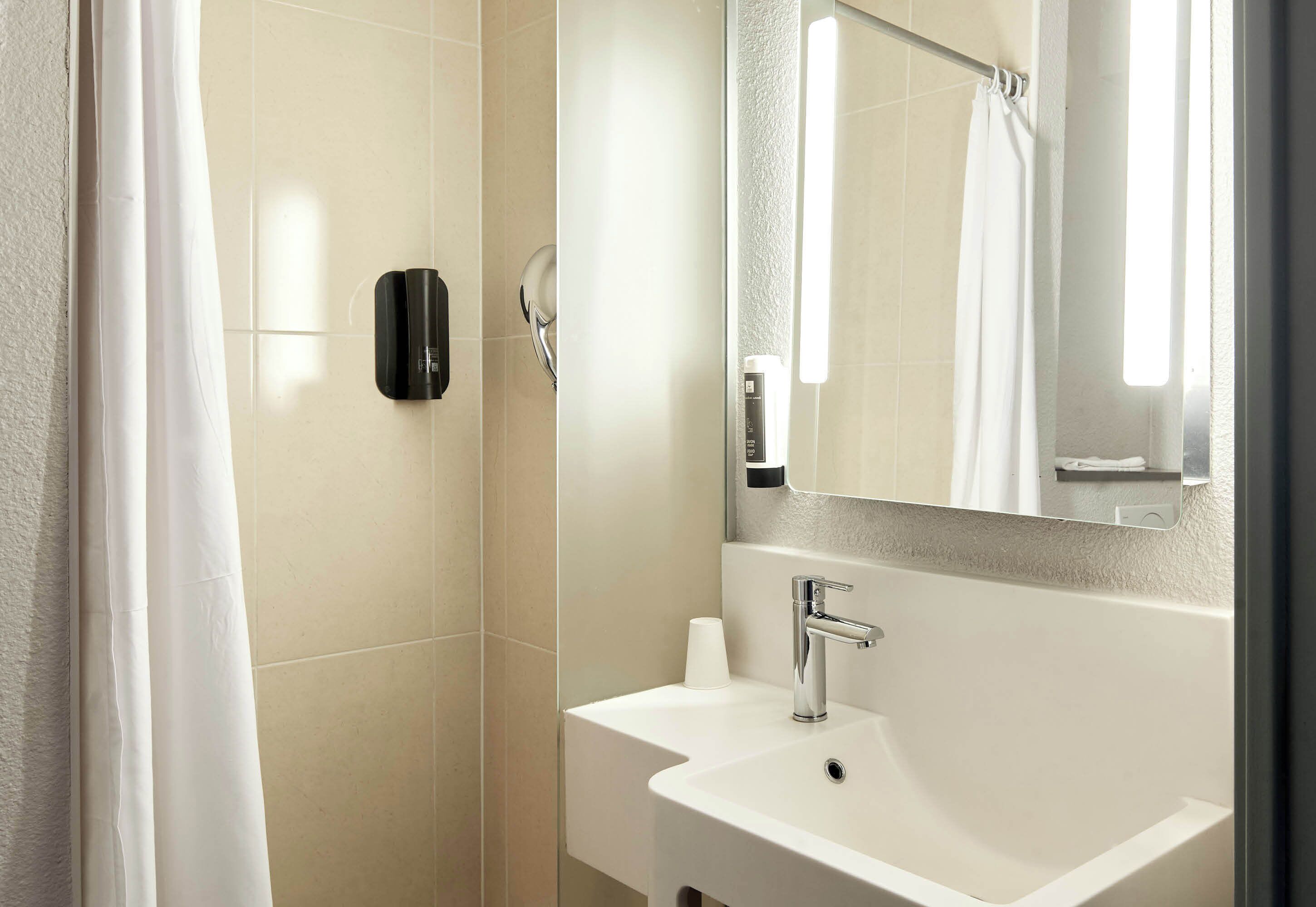 Foto - B&B HOTEL Paris Le Bourget