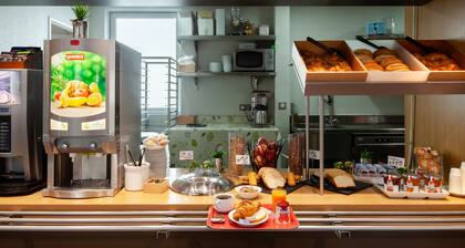 B&B HOTEL Paris Le Bourget