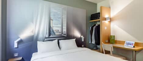 Double Room | Premium bedding, desk, soundproofing, iron/ironing board