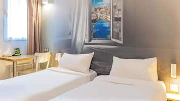 Twin Room, Non Smoking | Premium bedding, desk, soundproofing, free cribs/infant beds