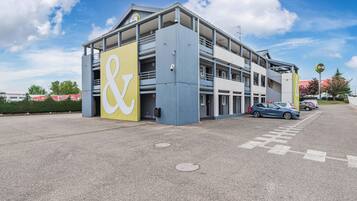 Façade de lâhĂ©bergement