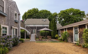 Exterior - The Lightkeepers Inn (Edgartown)