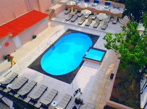 Outdoor pool - Golden Beach Hotel (Polygyros)