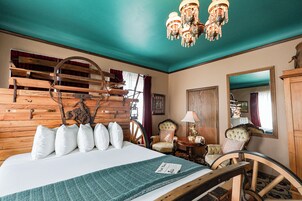 Signature Suite, 1 King Bed (Wagon Room) | Premium bedding, individually decorated, blackout drapes, soundproofing