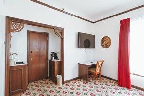 Suite – junior, 1 kingsize-seng | Sengetøy av topp kvalitet, individuelt dekorert og blendingsgardiner