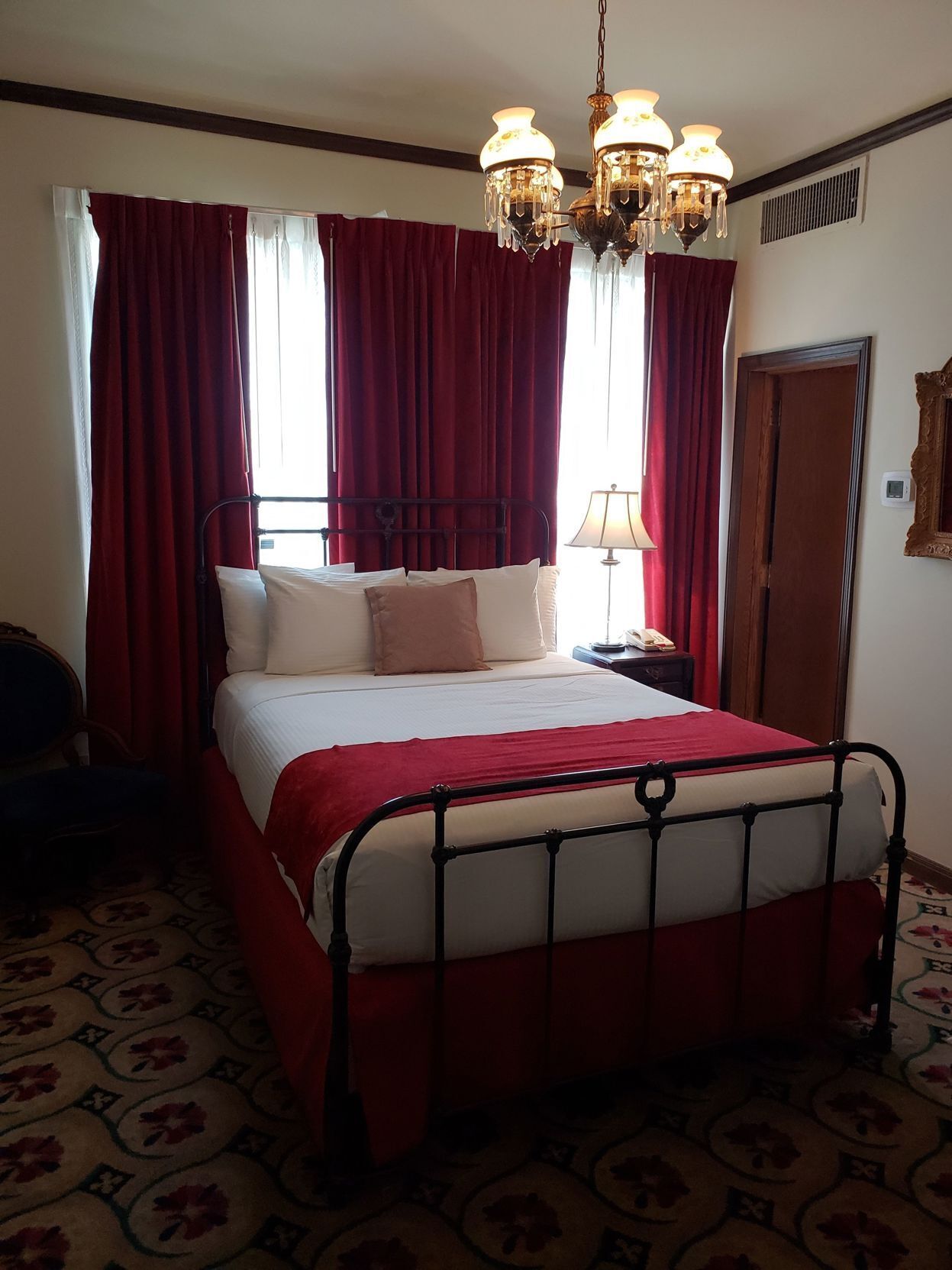 Premium bedding, individually decorated, blackout curtains