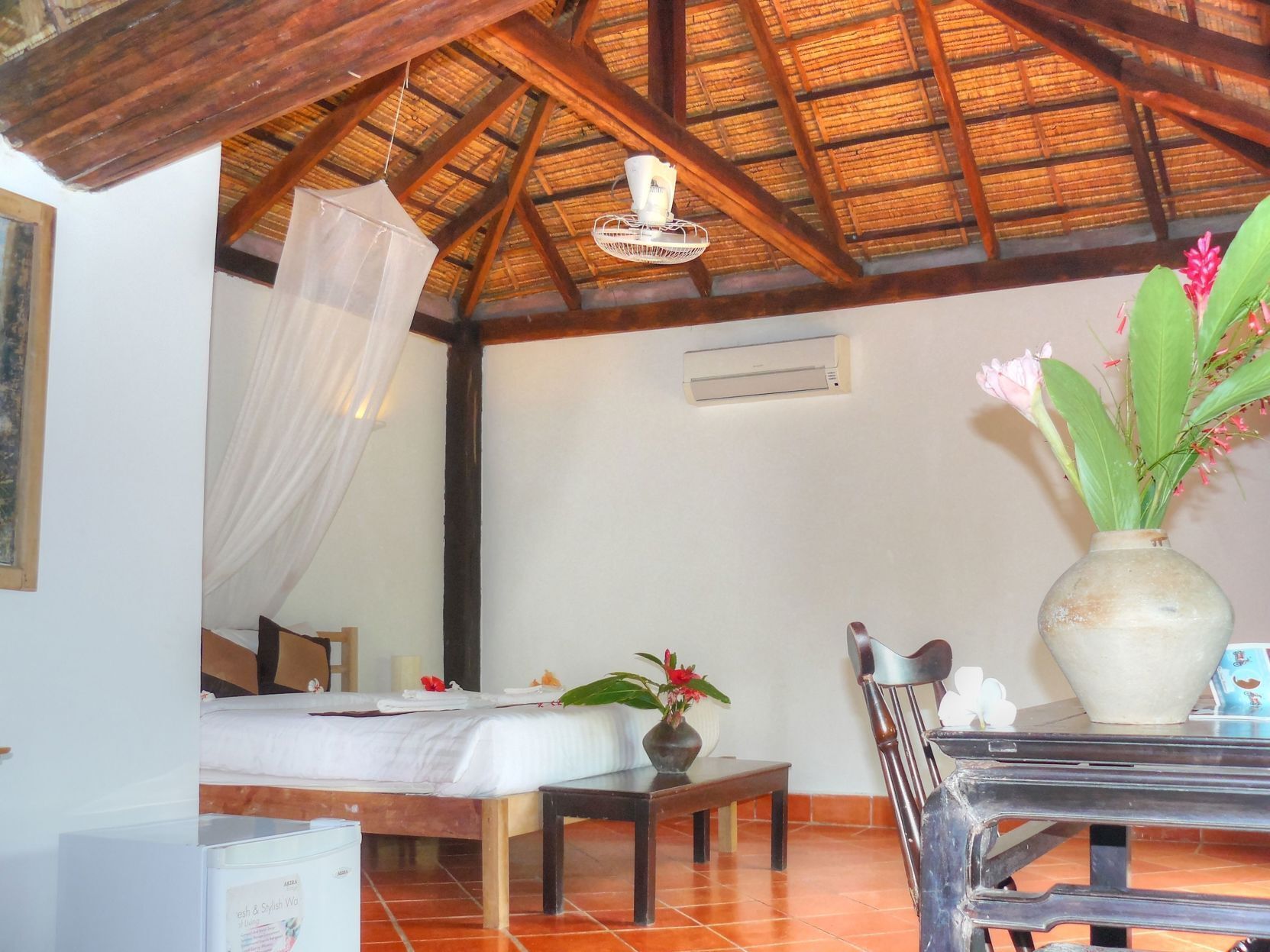 มินิบาร์, ห้องพักตกแต่งอย่างมีเอกลักษณ์, โต๊ะทำงาน, Wi-Fi ฟรี