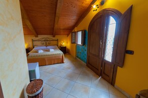 Panoramic Room, 1 Bedroom, Sea View | Individually furnished, desk, soundproofing, free WiFi - Country House Villa Nigro (Laureana Cilento)