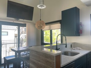 Signature Bungalow, 2 Bedrooms, Kitchen, Pool View | Private kitchen | Full-size fridge, microwave, stovetop, coffee/tea maker