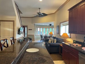 Superior House | Private kitchen | Full-size fridge, microwave, stovetop, coffee/tea maker