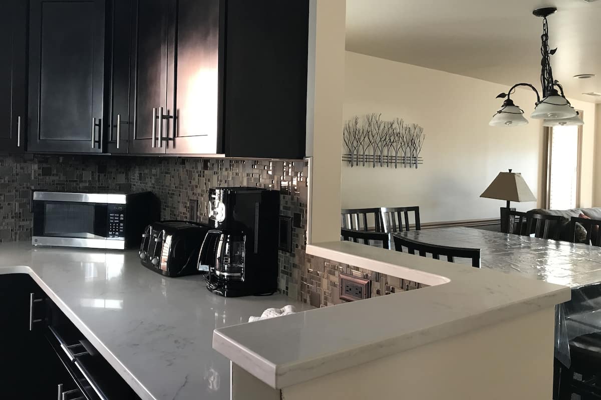 Premium Apartment, 3 Bedrooms, Kitchen | Private kitchen | Full-sized fridge, microwave, stovetop, coffee/tea maker