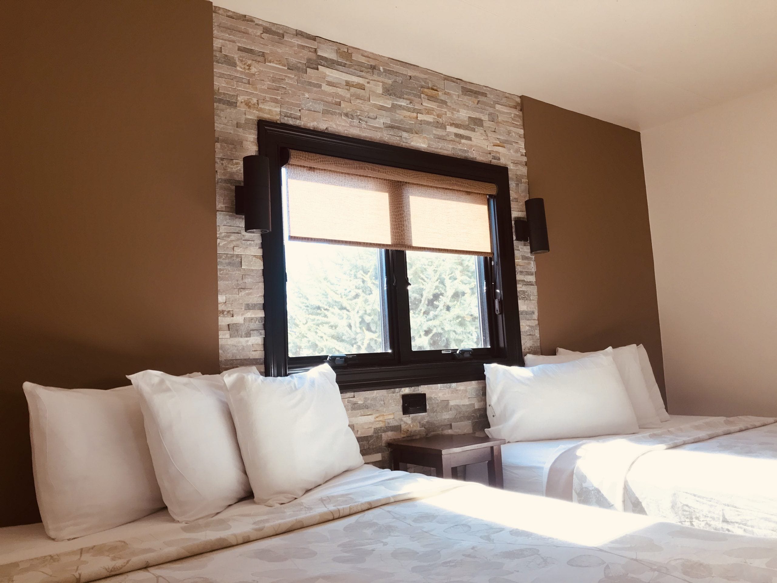 Individually decorated, free WiFi, bed sheets