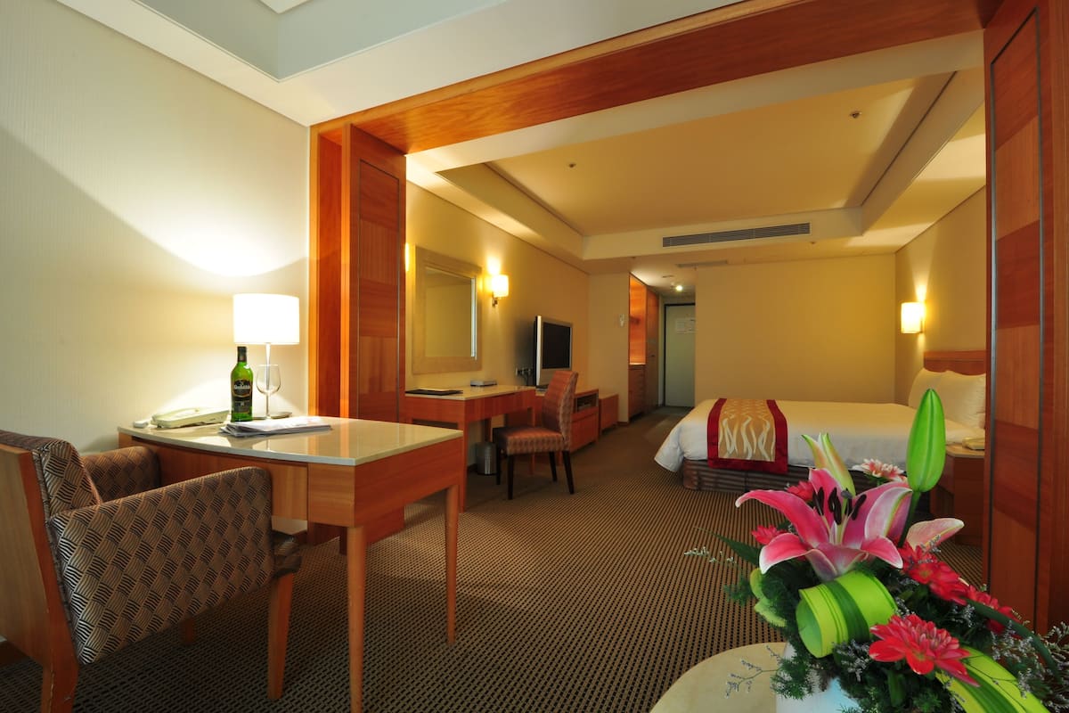 Deluxe Executive Room
