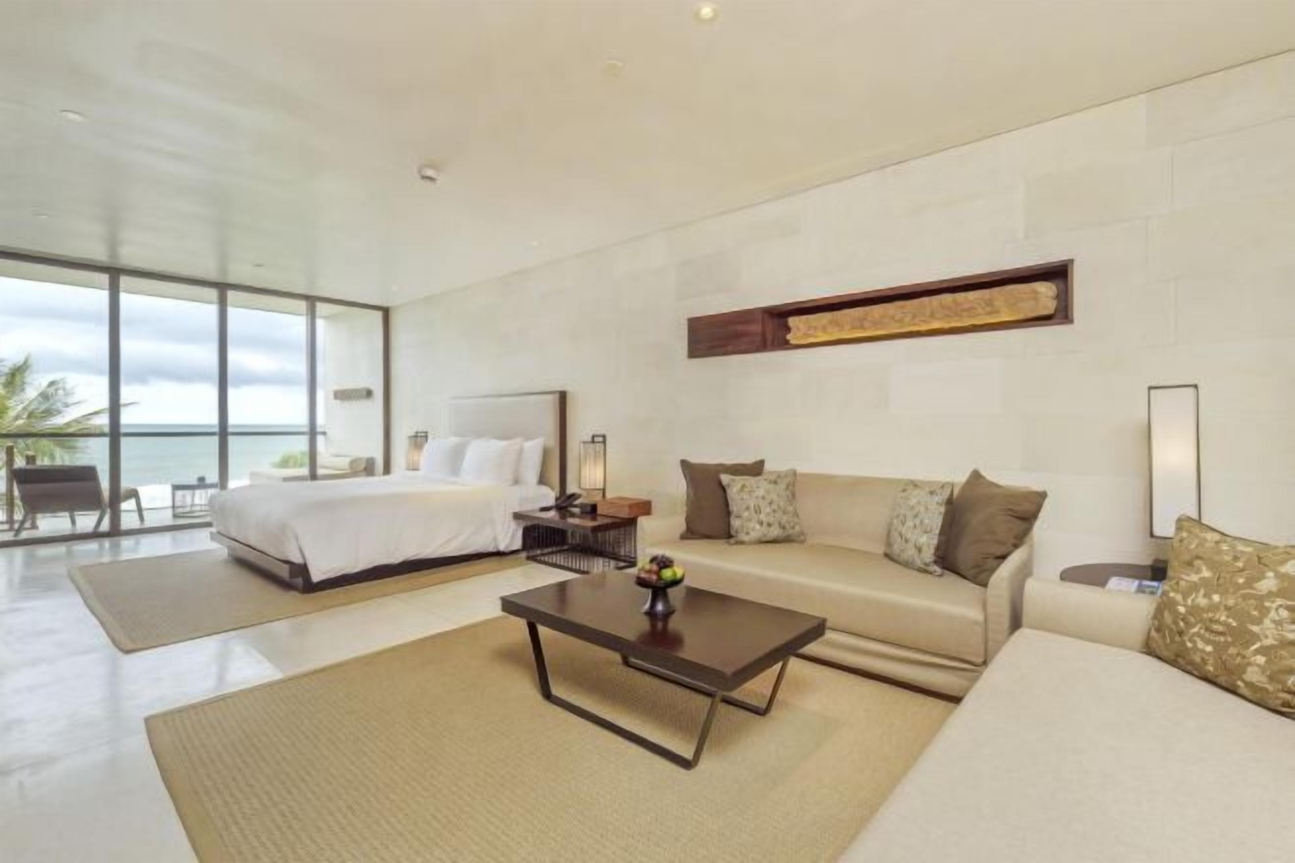 Premium bedding, minibar, in-room safe, blackout curtains