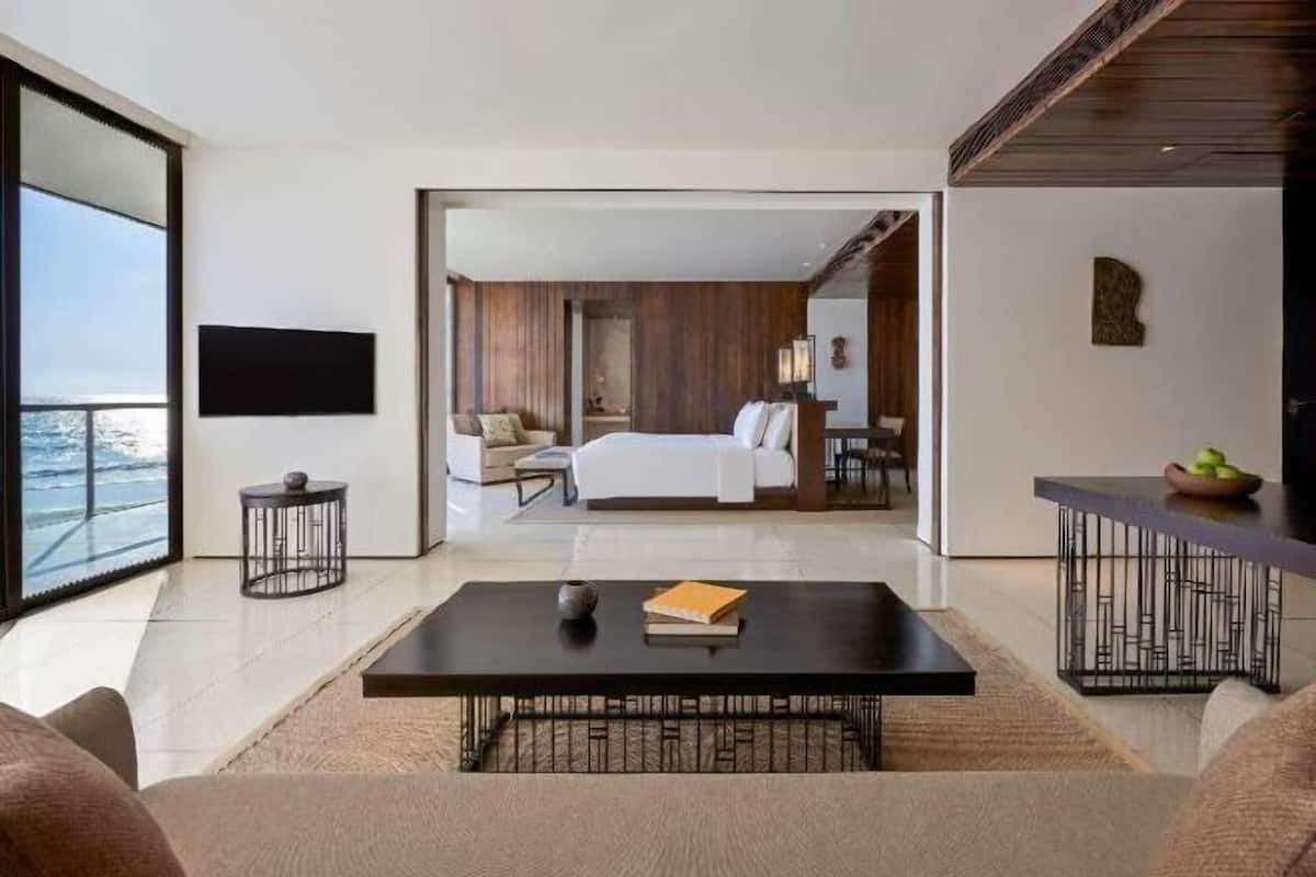 Ropa de cama de alta calidad y minibar