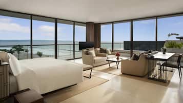 Suite (Penthouse) | Ropa de cama de alta calidad, minibar, caja fuerte y cortinas opacas
