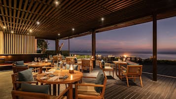 Breakfast, lunch, dinner served; international cuisine, beach views