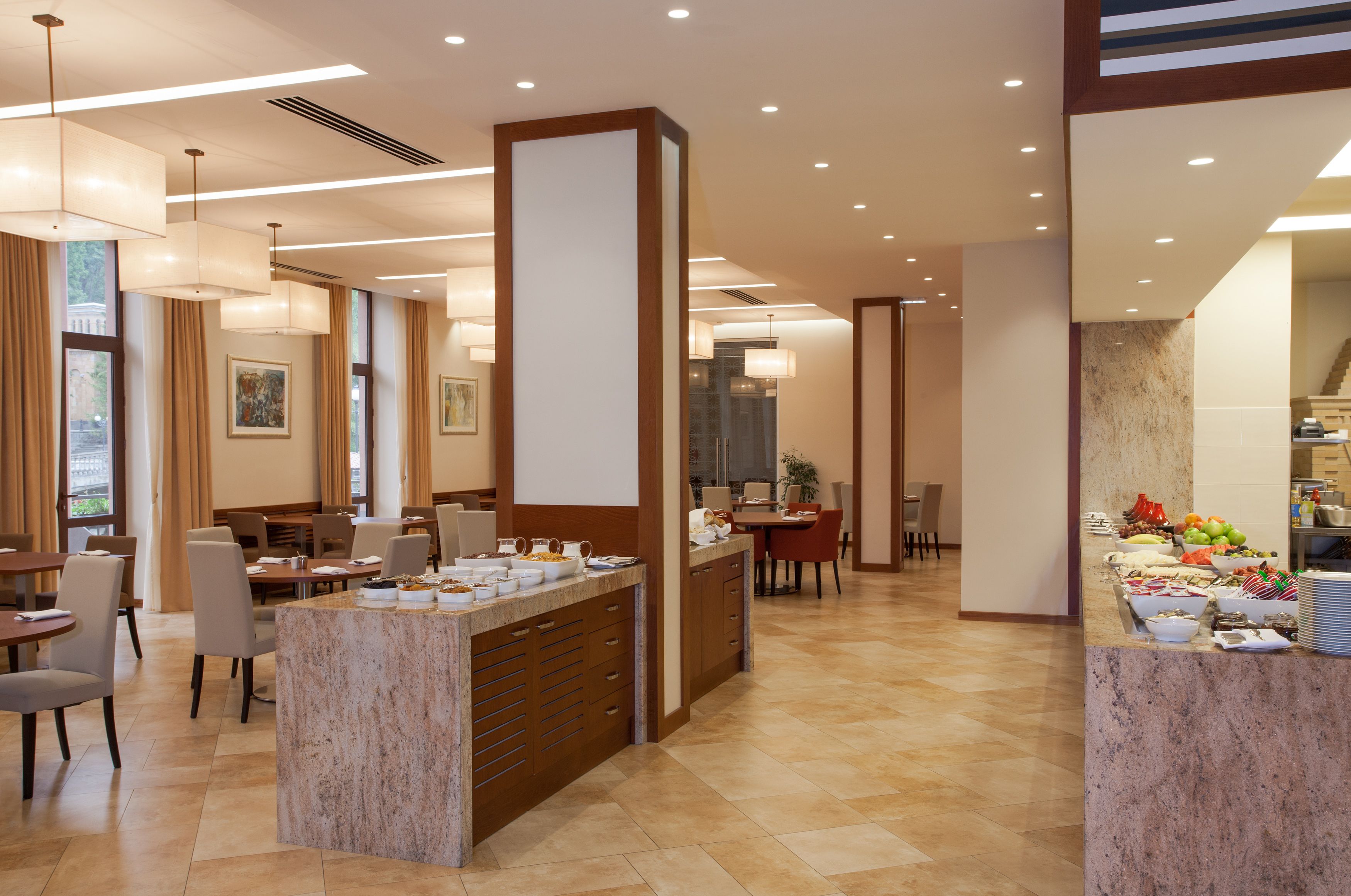 Free daily buffet breakfast