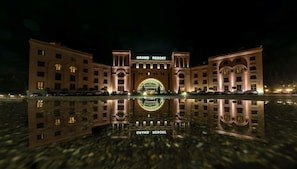 Front of property - evening/night - Grand Resort Jermuk (Jermuk)