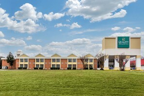 Exterior - Quality Inn & Suites Ruther Glen (Ruther Glen)