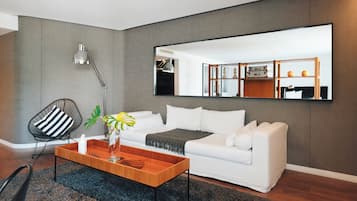 Ropa de cama de alta calidad y minibar