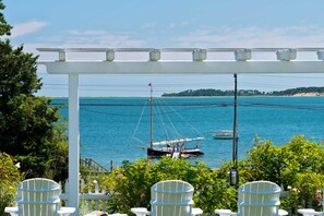 Property grounds - A Little Inn on Pleasant Bay (Orleans)