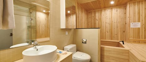 Suite (Double) | Bathroom