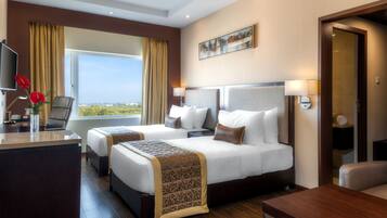 Minibar, in-room safe, desk, blackout curtains