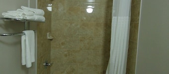 Corcoran Country Inn