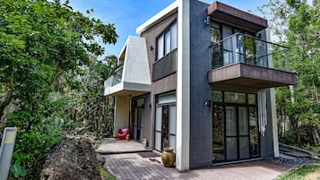 Luxury Villa | 1 bedroom, premium bedding, free minibar, in-room safe