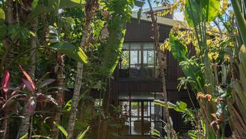 Royal Villa, 2 Bedrooms | Terrace/patio