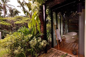 Classic Villa | 1 bedroom, premium bedding, free minibar, in-room safe - The House 15 (Hengchun)