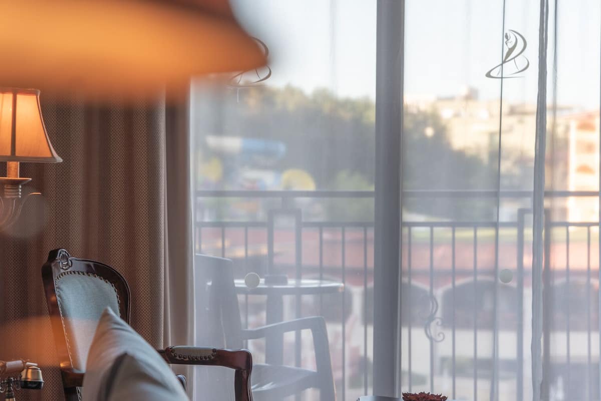 free minibar, in-room safe, free cots/infant beds, free wifi