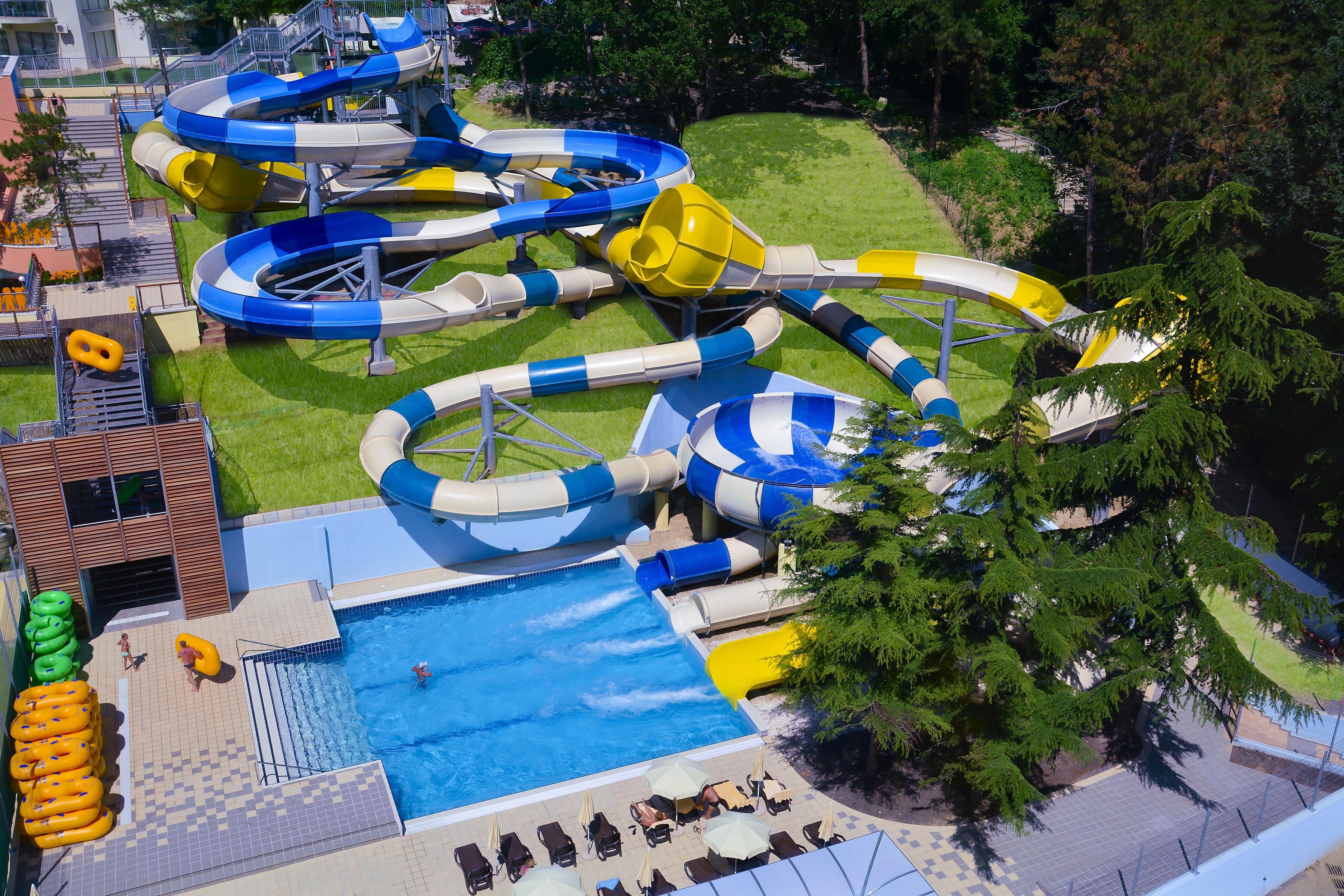 Indoor pool, 2 outdoor pools, open 9:00 AM to 6:00 PM, pool umbrellas