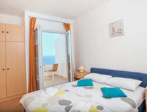 Apartment, 2 Bedrooms, Balcony, Sea View | Desk, soundproofing, free WiFi - Apartments Kairos (Seget)