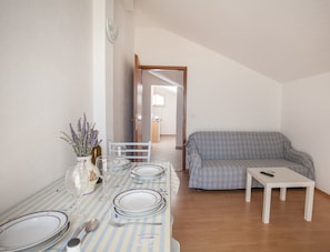 Apartment, 1 Bedroom, Balcony, Sea View | Desk, soundproofing, free WiFi - Apartments Kairos (Seget)