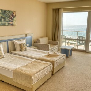 1 bedroom, minibar, in-room safe, desk - DIT Evrika Beach Club Hotel (Sunny Beach)