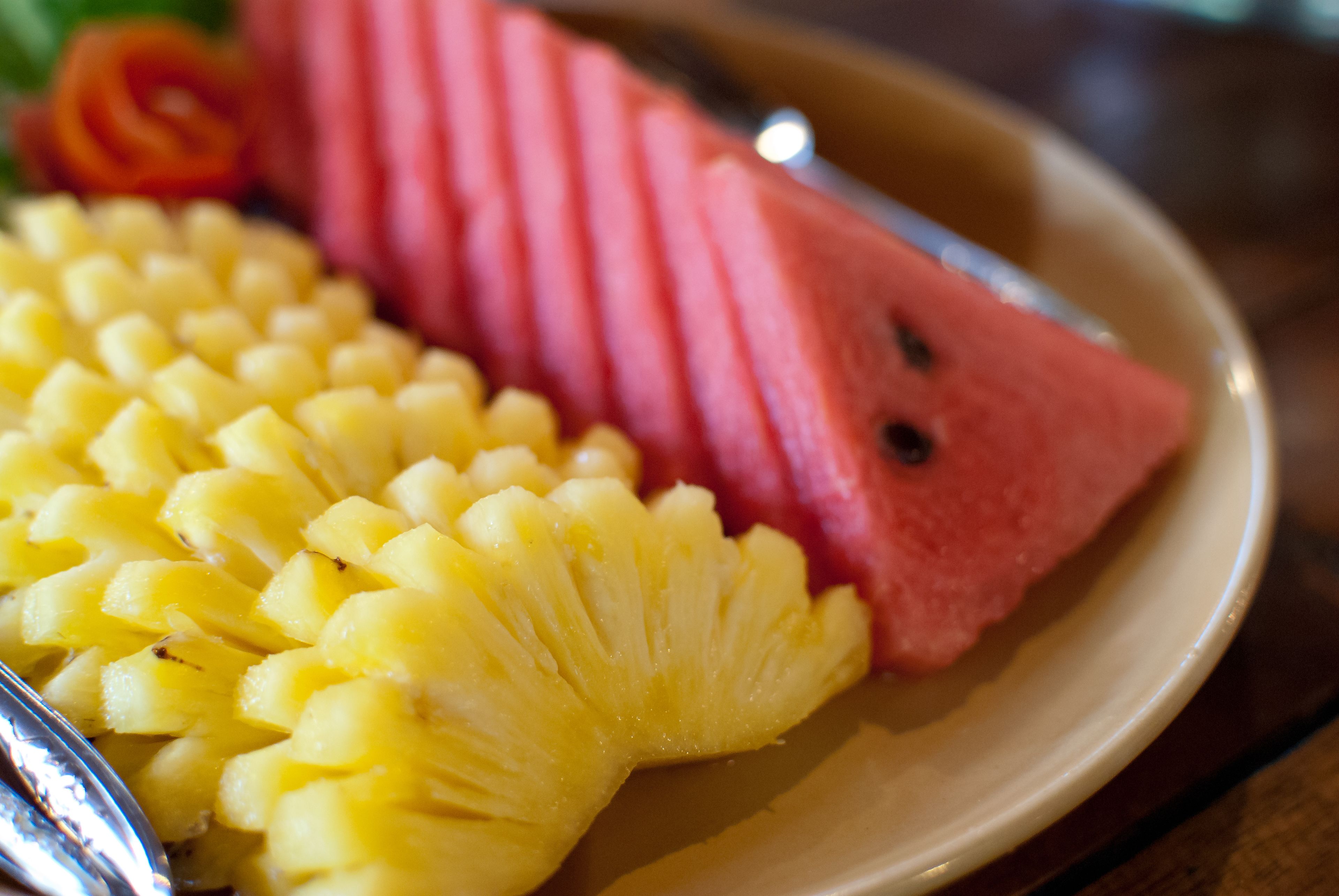 daily cooked-to-order breakfast (thb 60 per person)