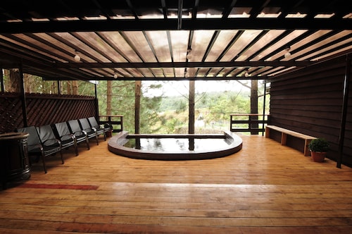 Dahilayan Forest Park Resort