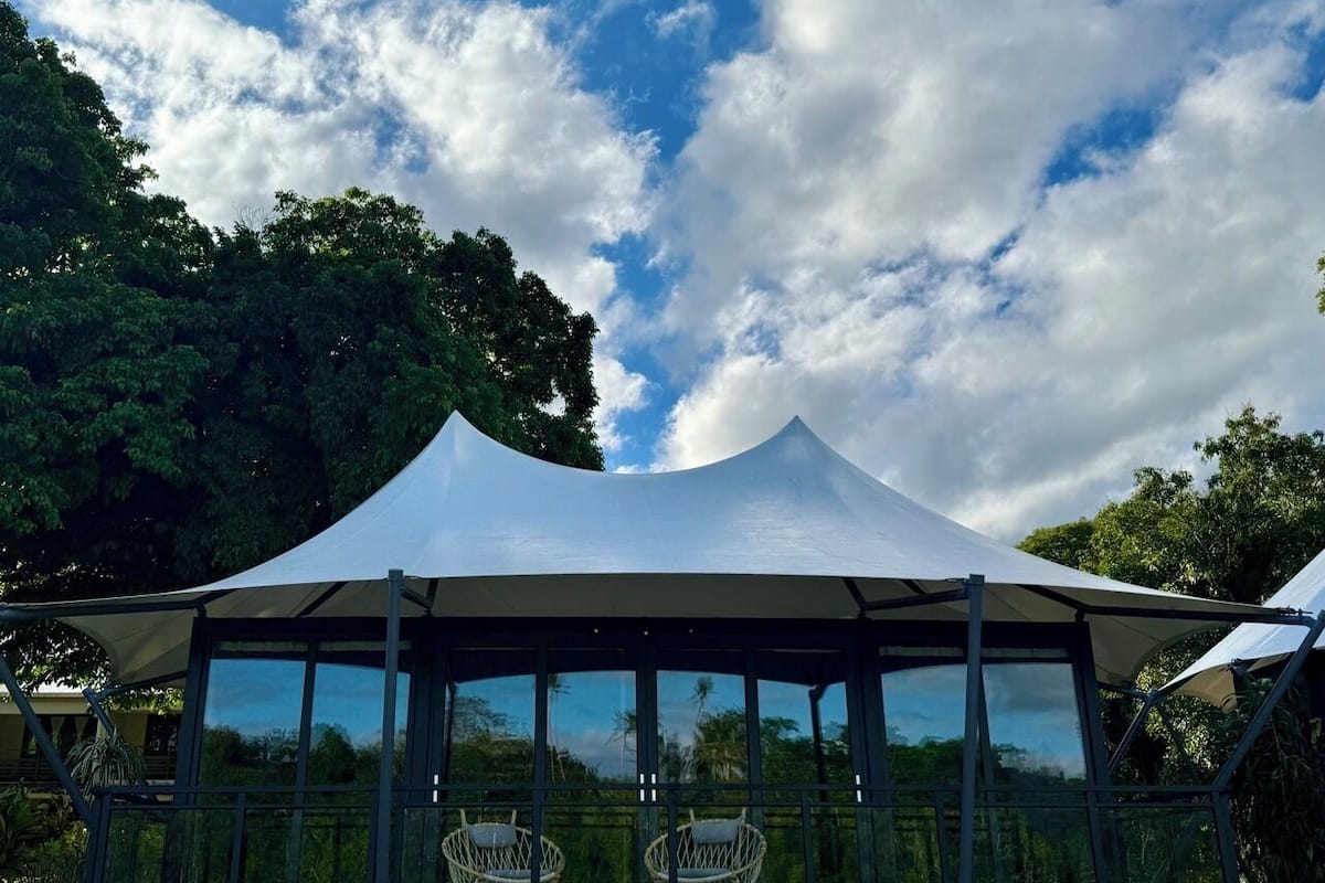 Luxury-Zimmer, 2 Queen-Betten, Blick auf die Lagune, StrandnÀhe | 1 Schlafzimmer, Zimmersafe, schallisolierte Zimmer