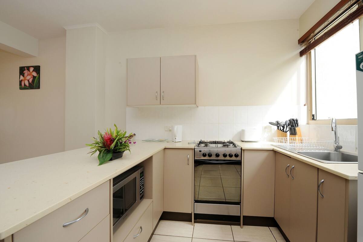 2 bedroom resort apartment | private kitchen | electric kettle