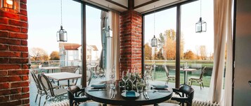 Se sirven desayunos, almuerzos y cenas