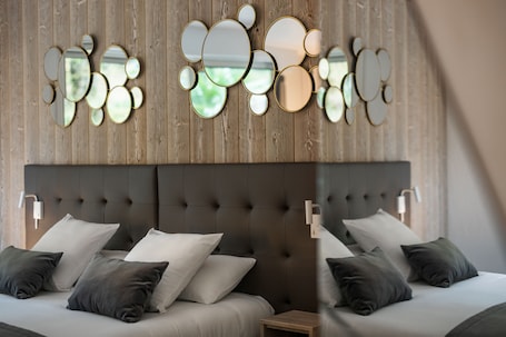 Superior Double or Twin Room | Minibar, individually decorated, soundproofing, travel crib