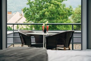 Lunch and dinner served, French cuisine - Hôtel du Soleil Levant (Argeles Gazost)