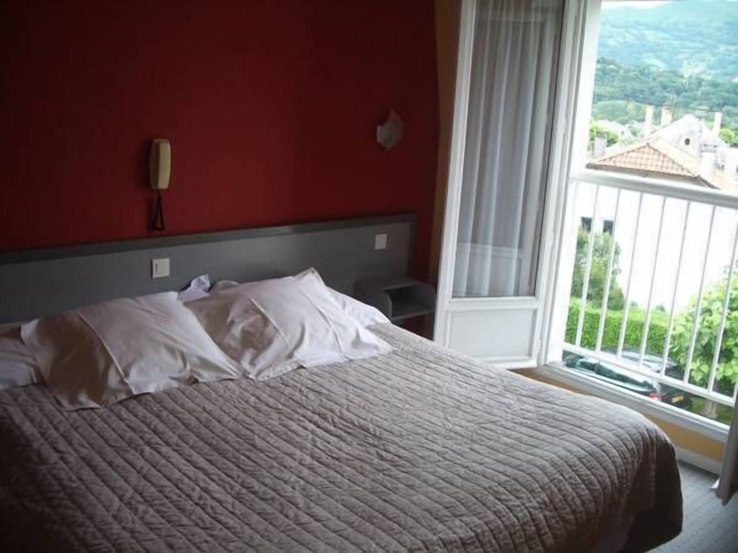 superior double room | in-room safe, desk, free cots/infant beds, free wifi